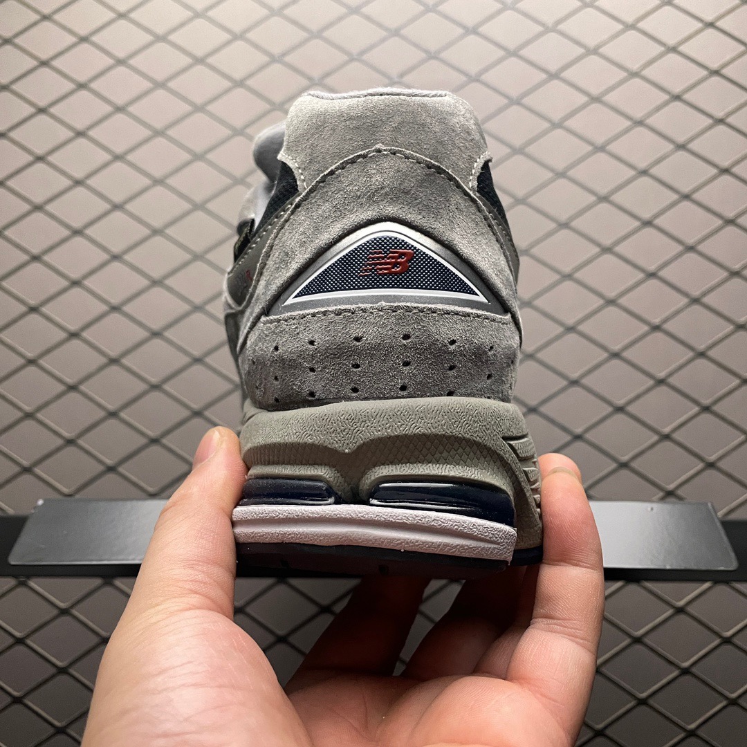 New Balance Sneakers-90