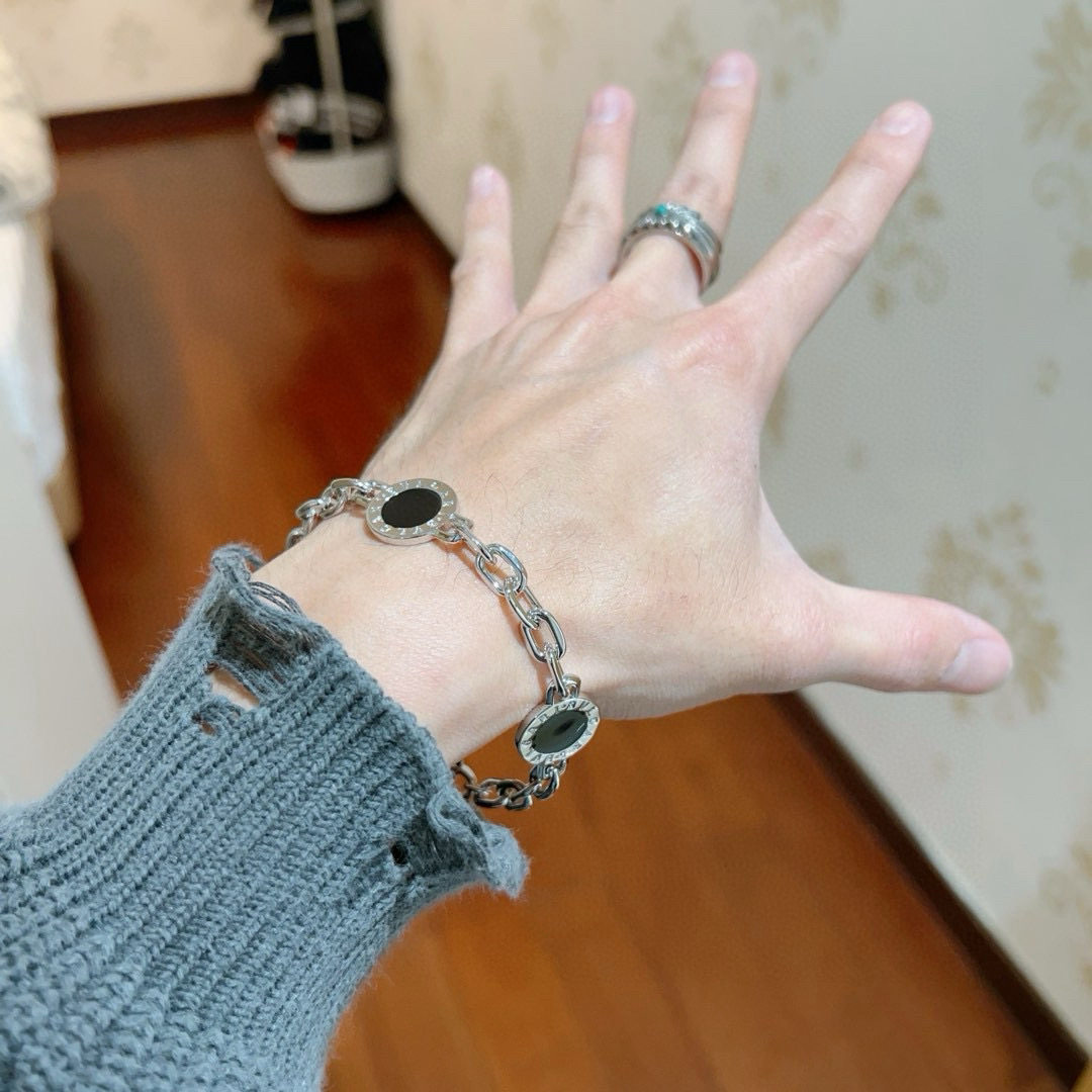 Bottega Veneta Bracelet-80