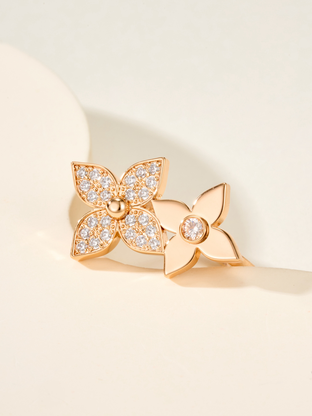 LV ring-19