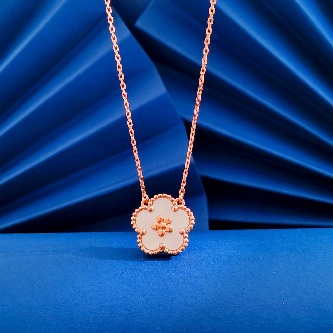 Van Cleef & Arpels necklace-29