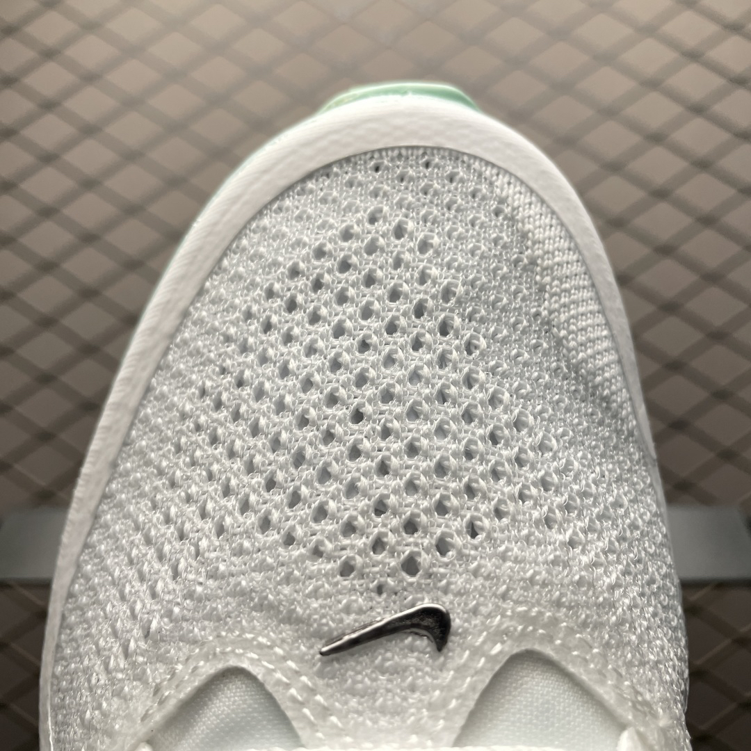 Nike Sneakers-126