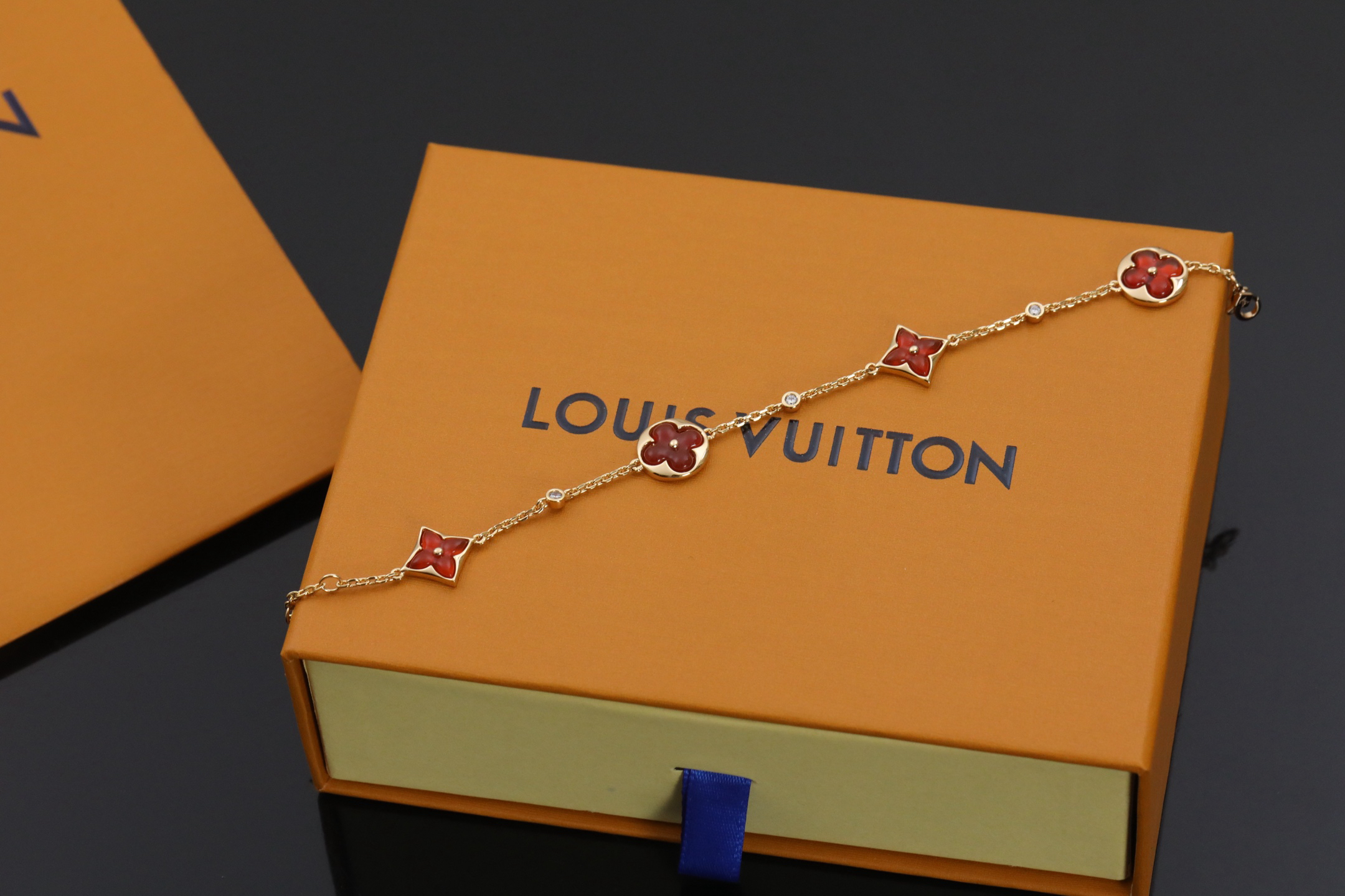 LV Bracelet-60