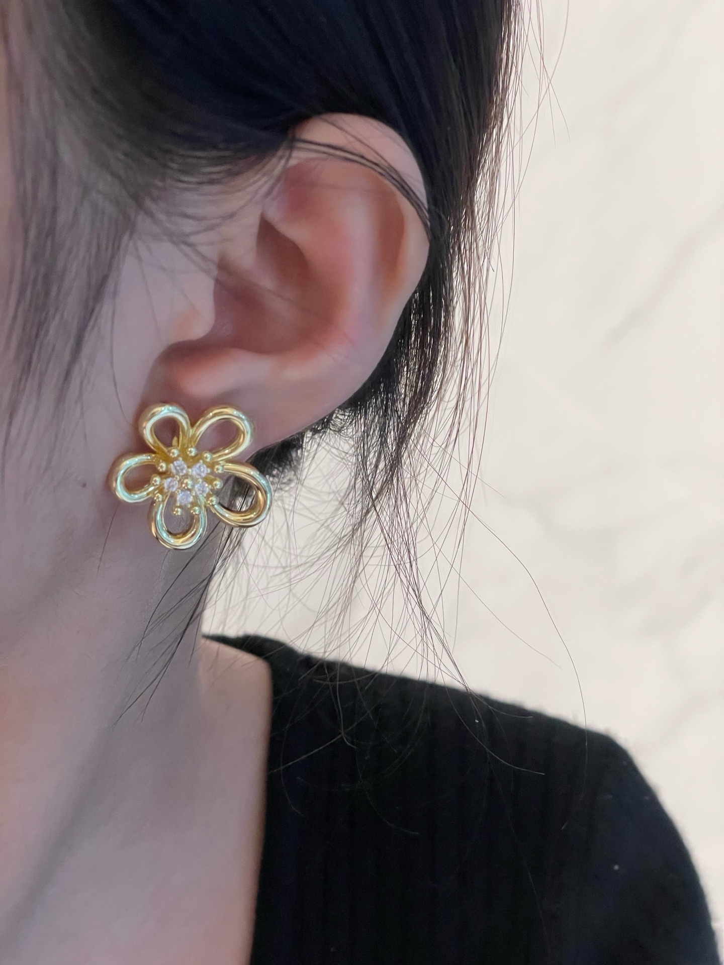 Van Cleef & Arpels earring-70