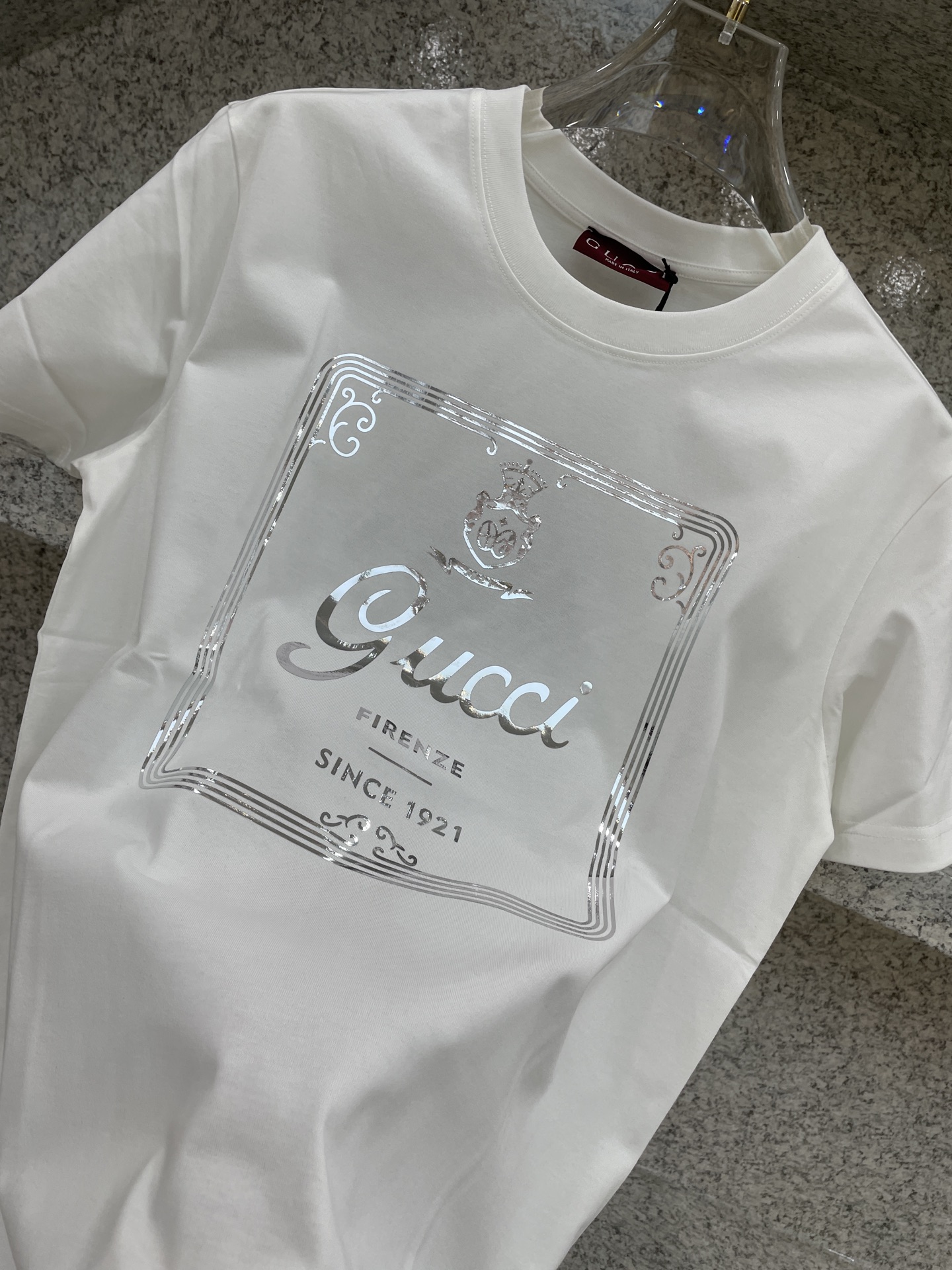 Gucci Clothing-198