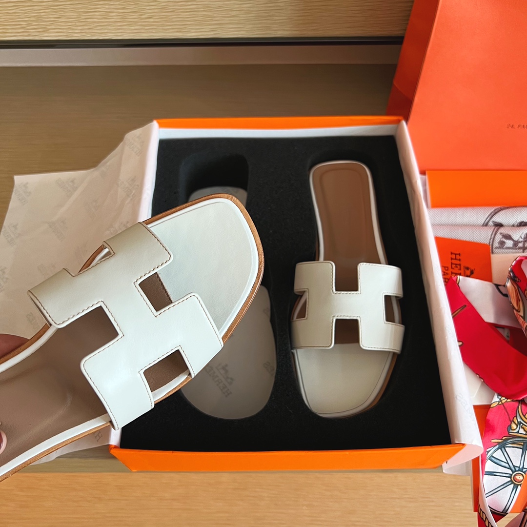 Hermes Summer footwear