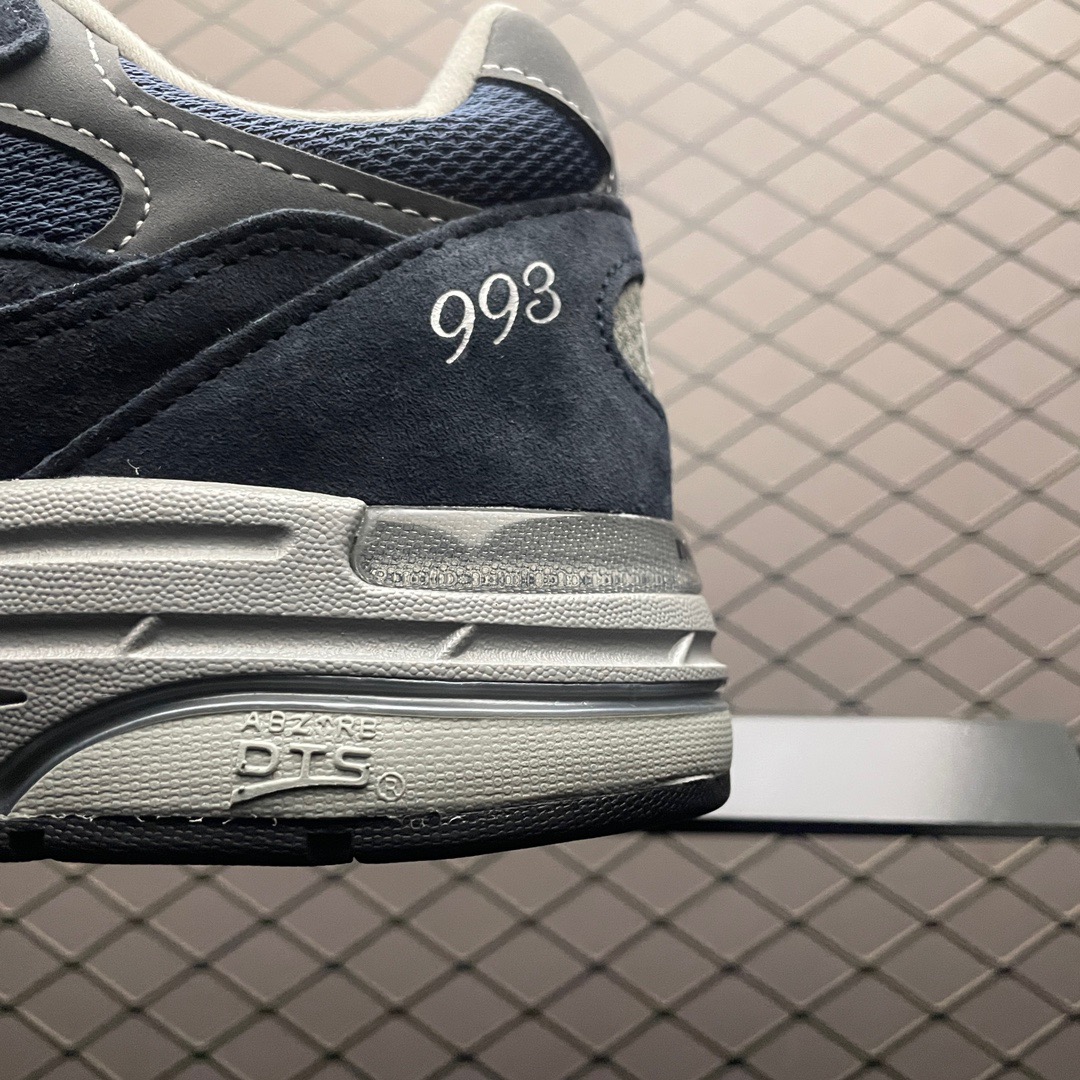 New Balance Sneakers-46