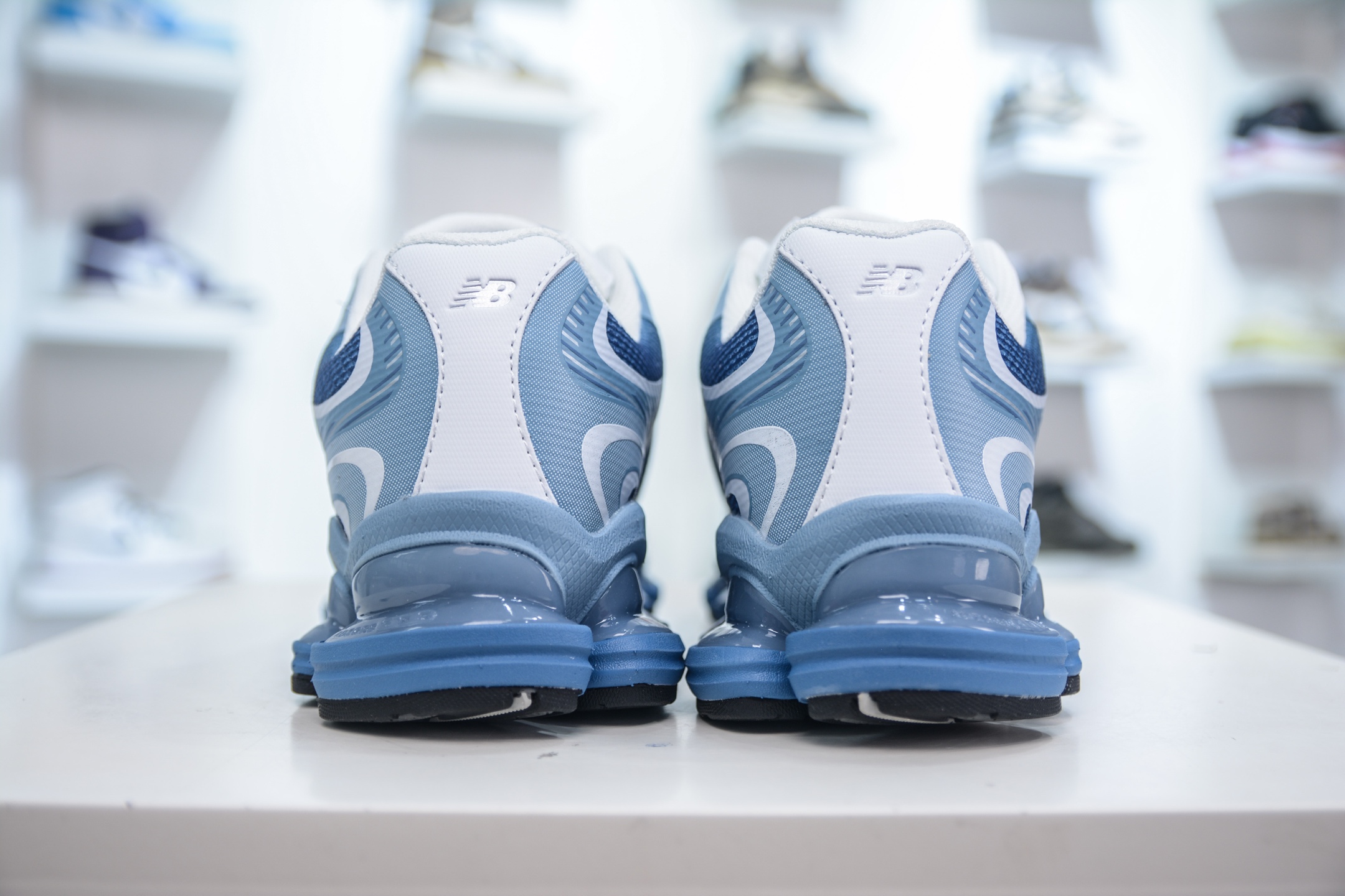 New Balance Sneakers-175