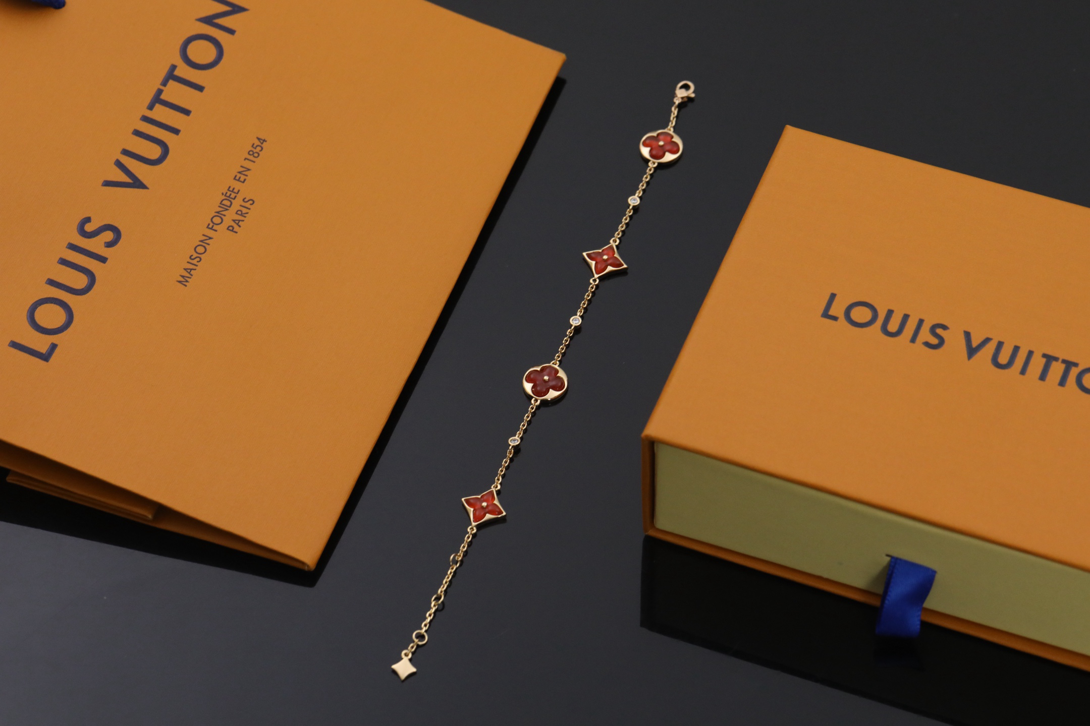 LV Bracelet-60