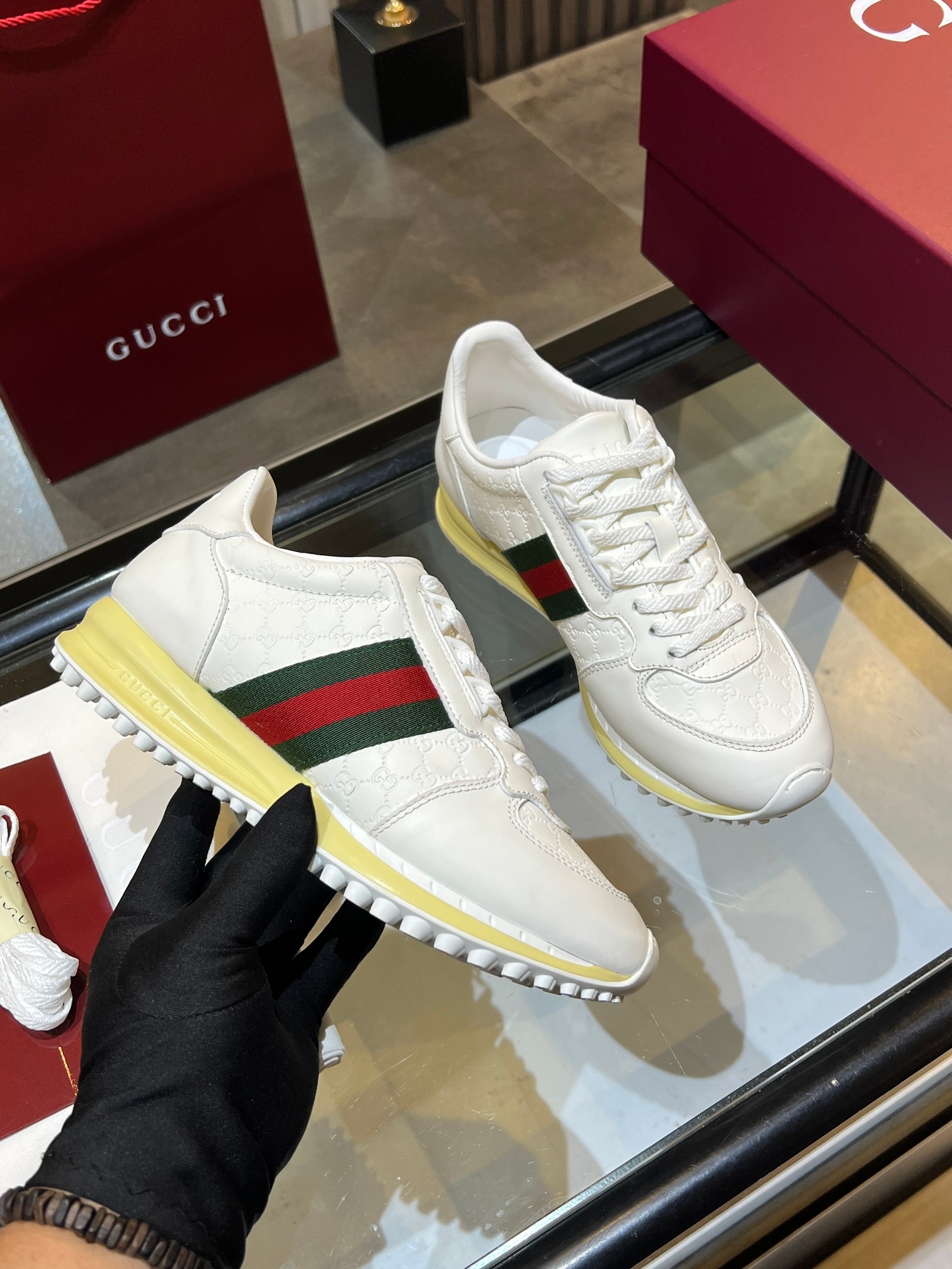 Gucci Sneakers-71