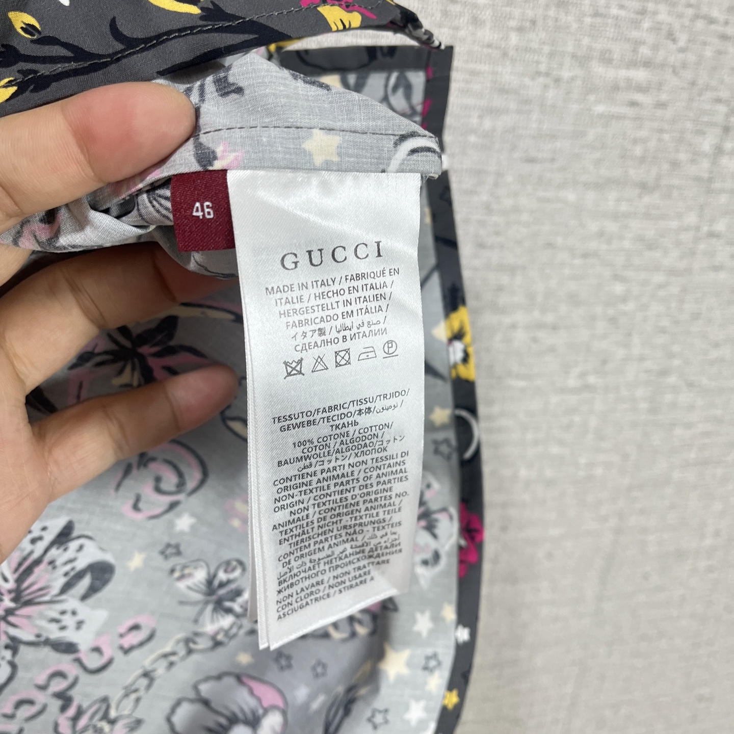 Gucci Clothing-114