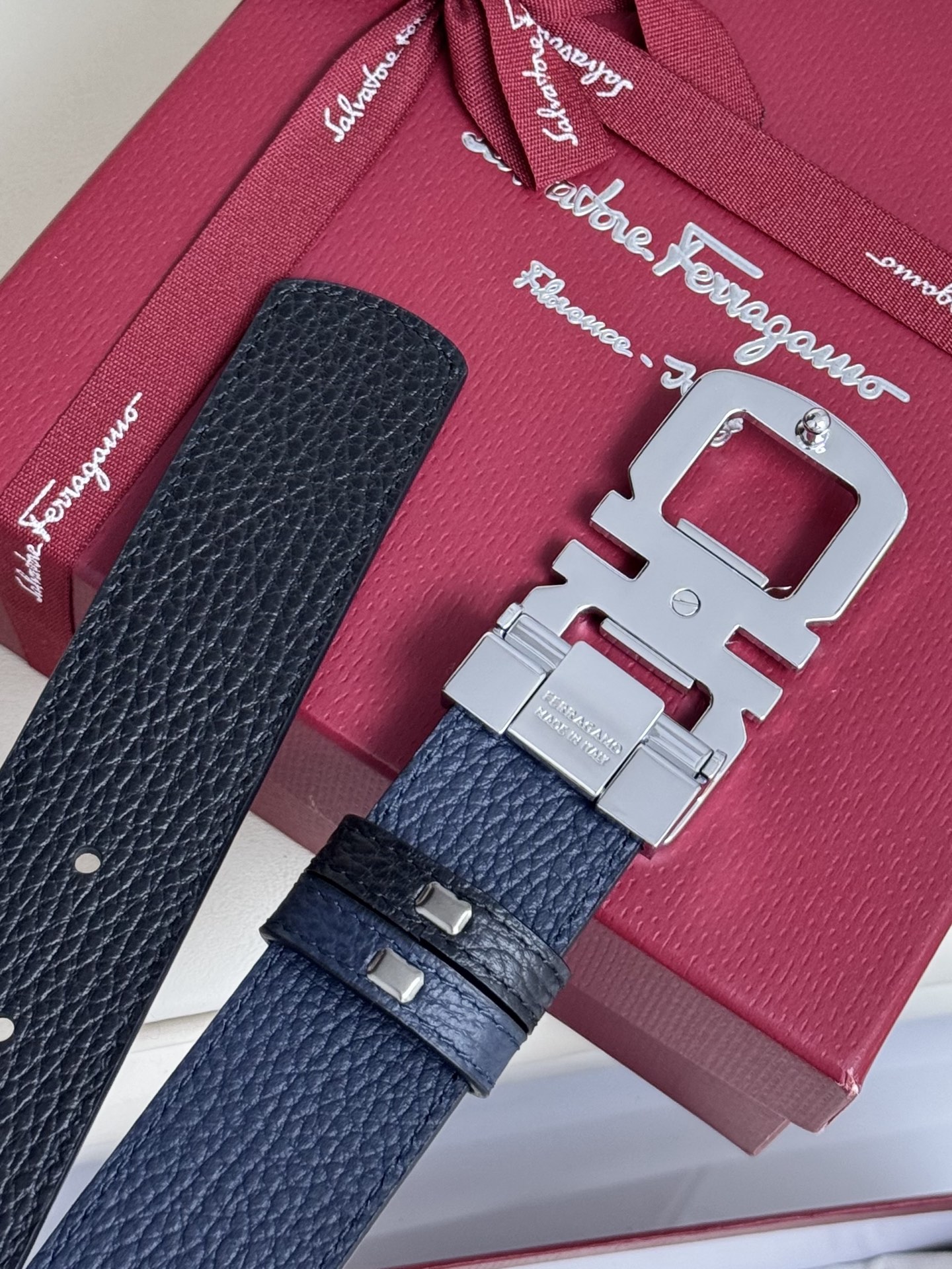 Ferragamo belt-108