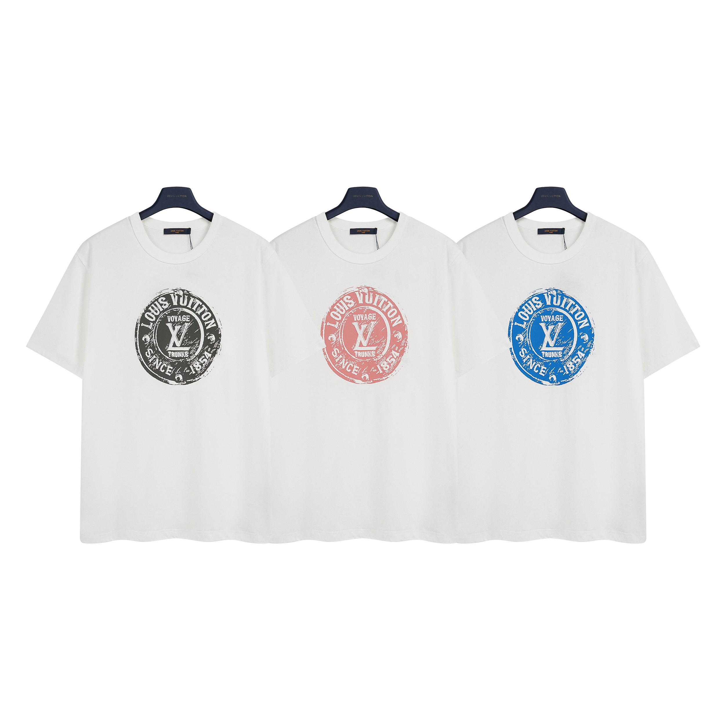 LV clothing-243