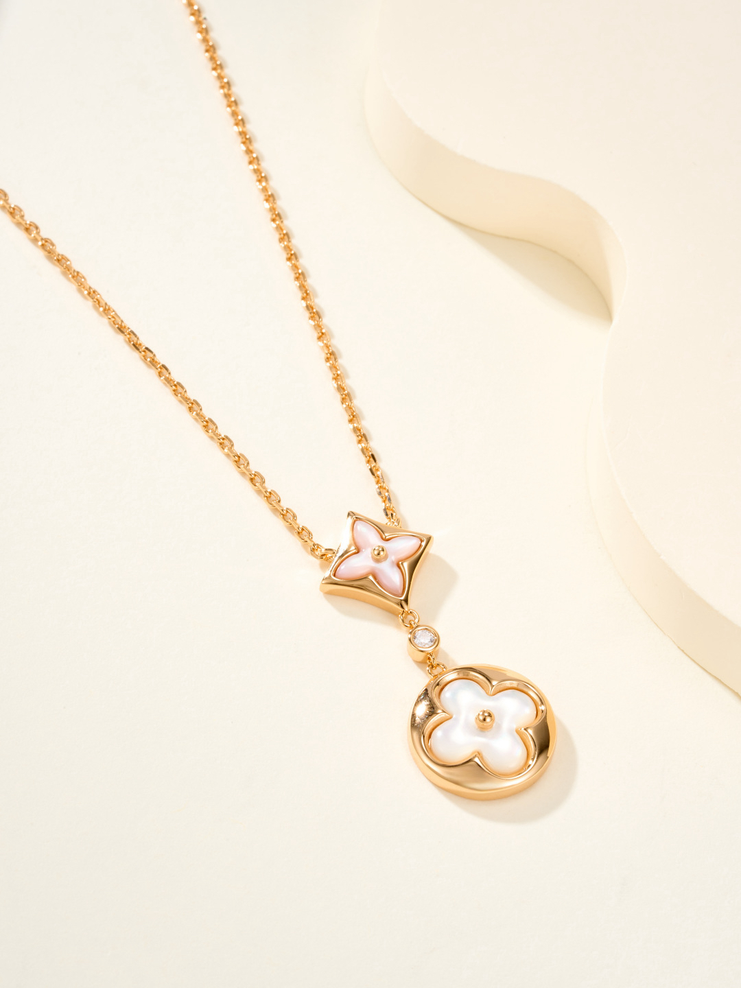 LV necklace-27