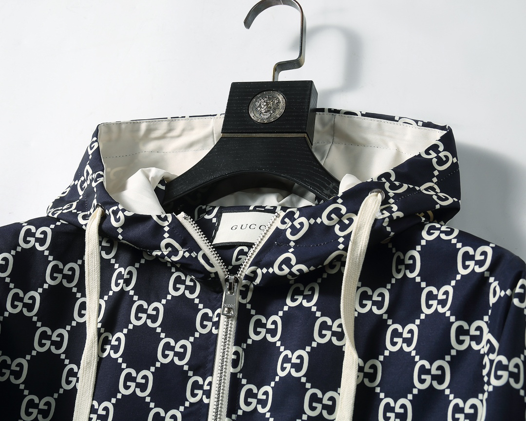 Gucci Clothing-320