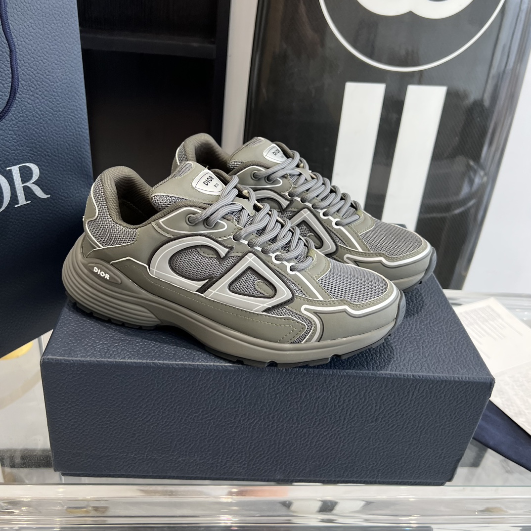 Dior Sneakers-70
