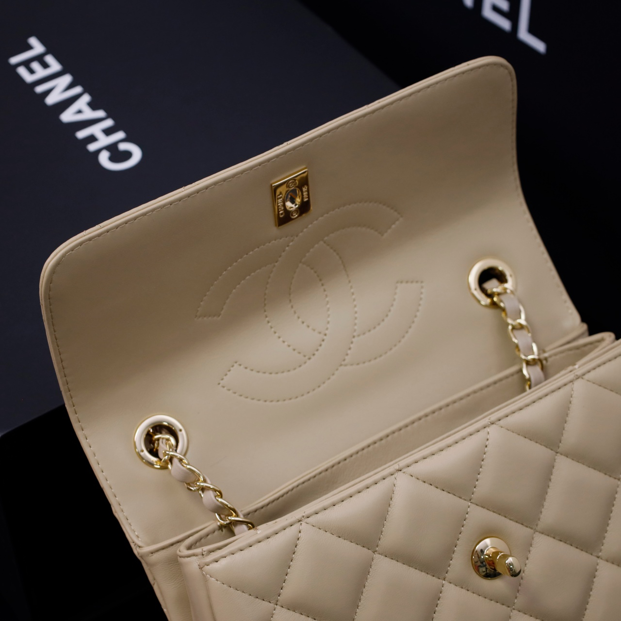 Chanel Hot New Product-88