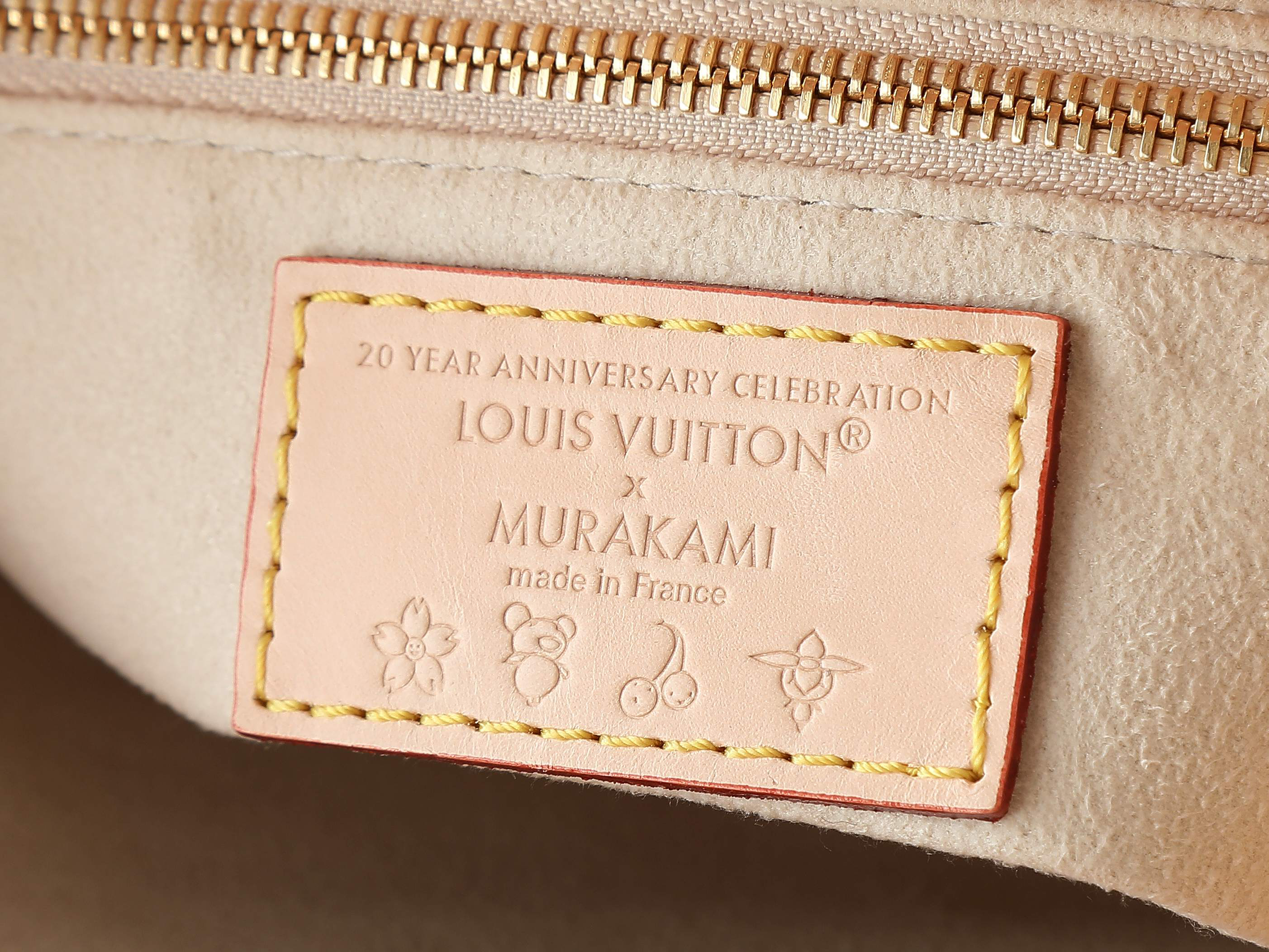 Louis Vuitton Hot New Product-12