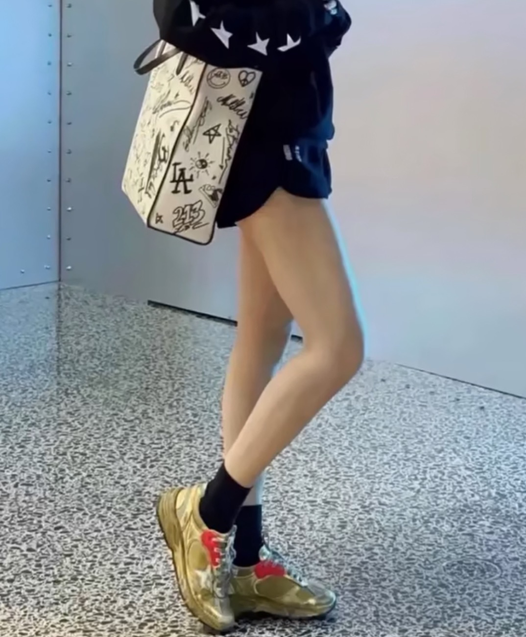 Golden Goose Sneakers-65