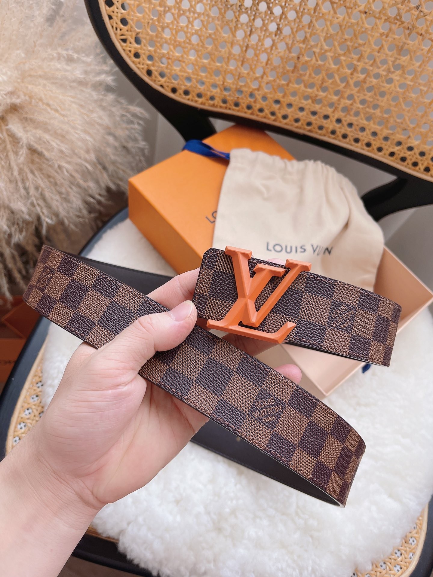 Lv belt-3