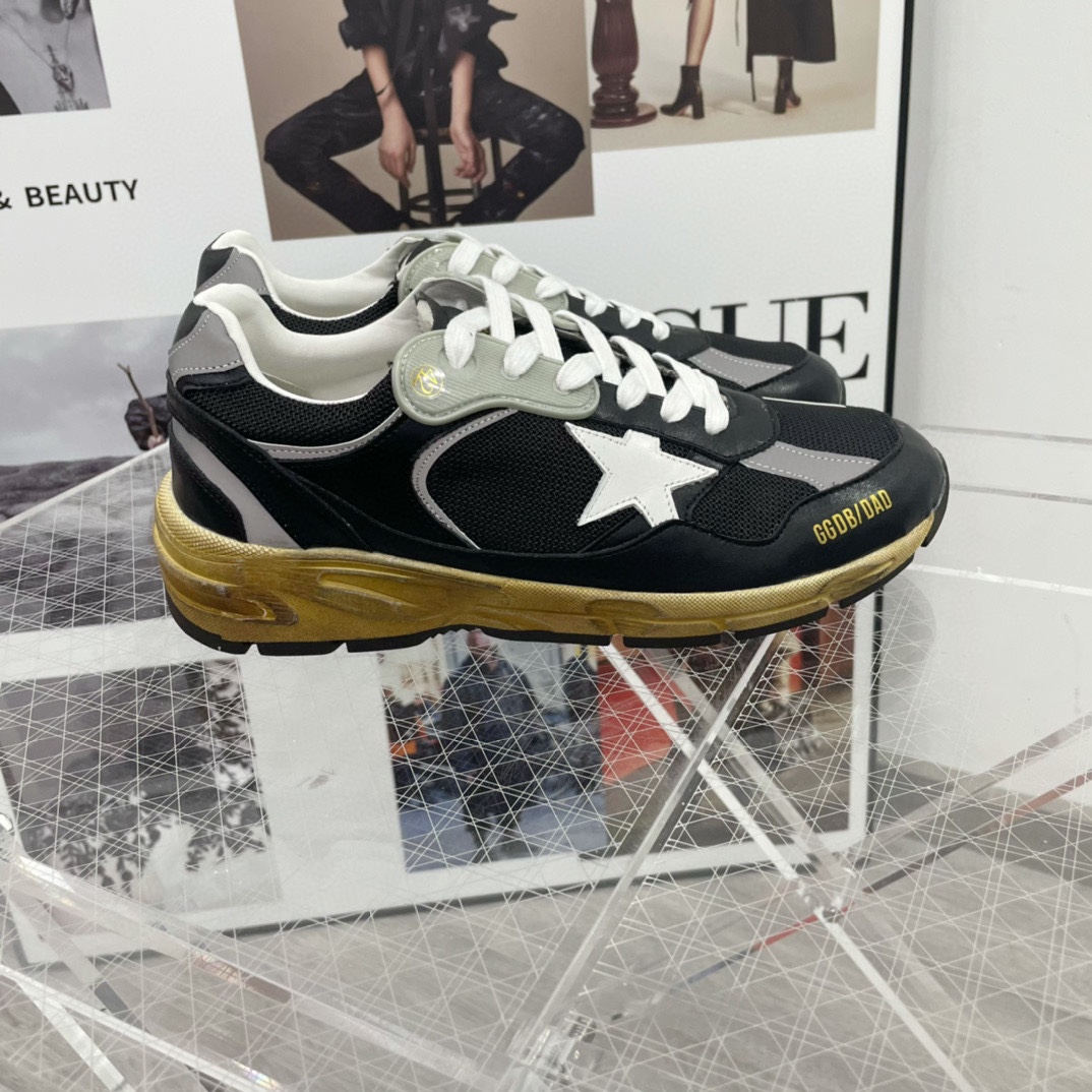 Golden Goose Sneakers-80