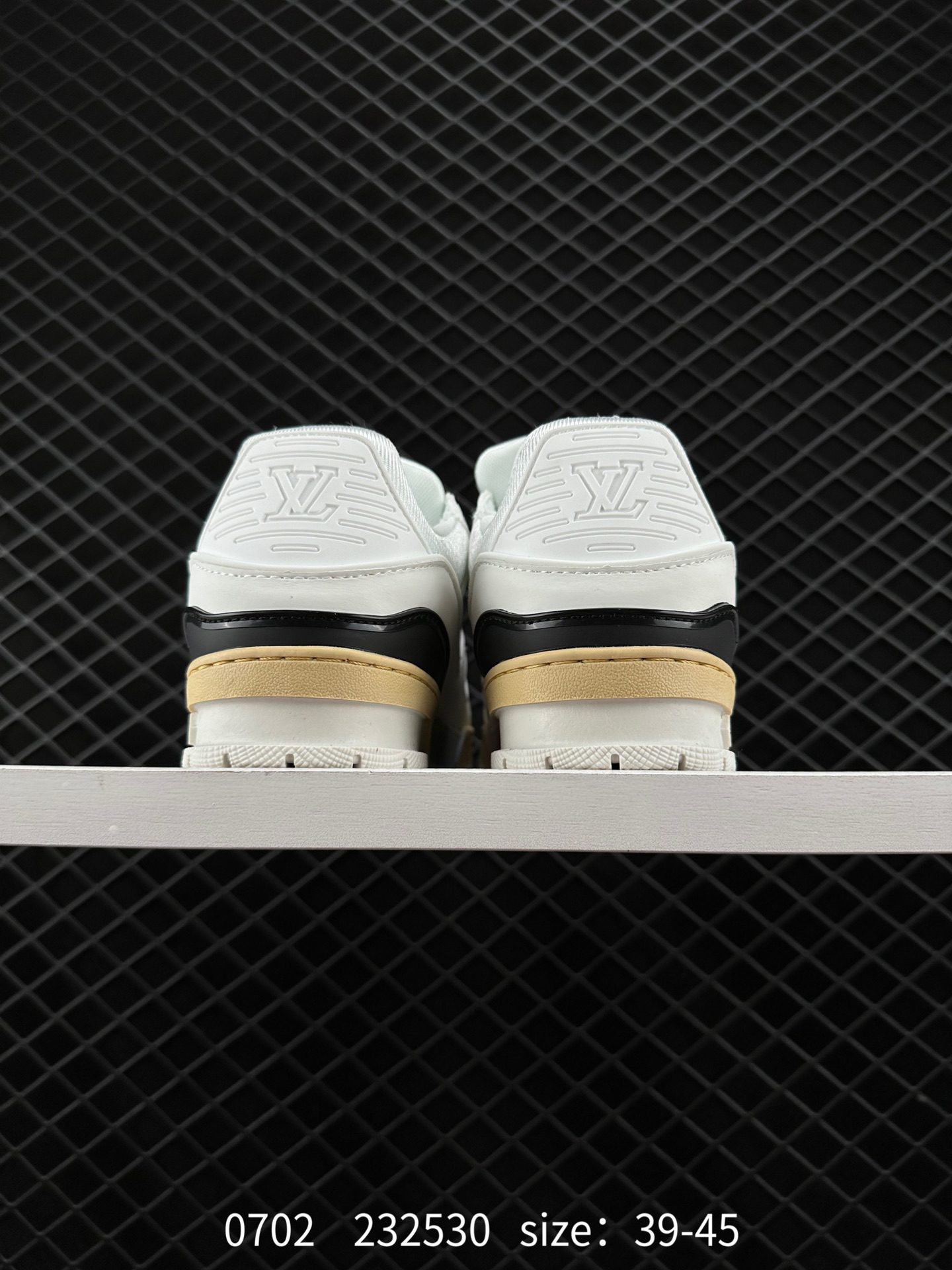 Lv Sneakers-24