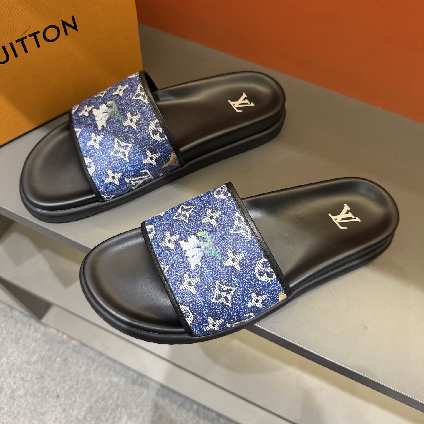 LV Summer footwear