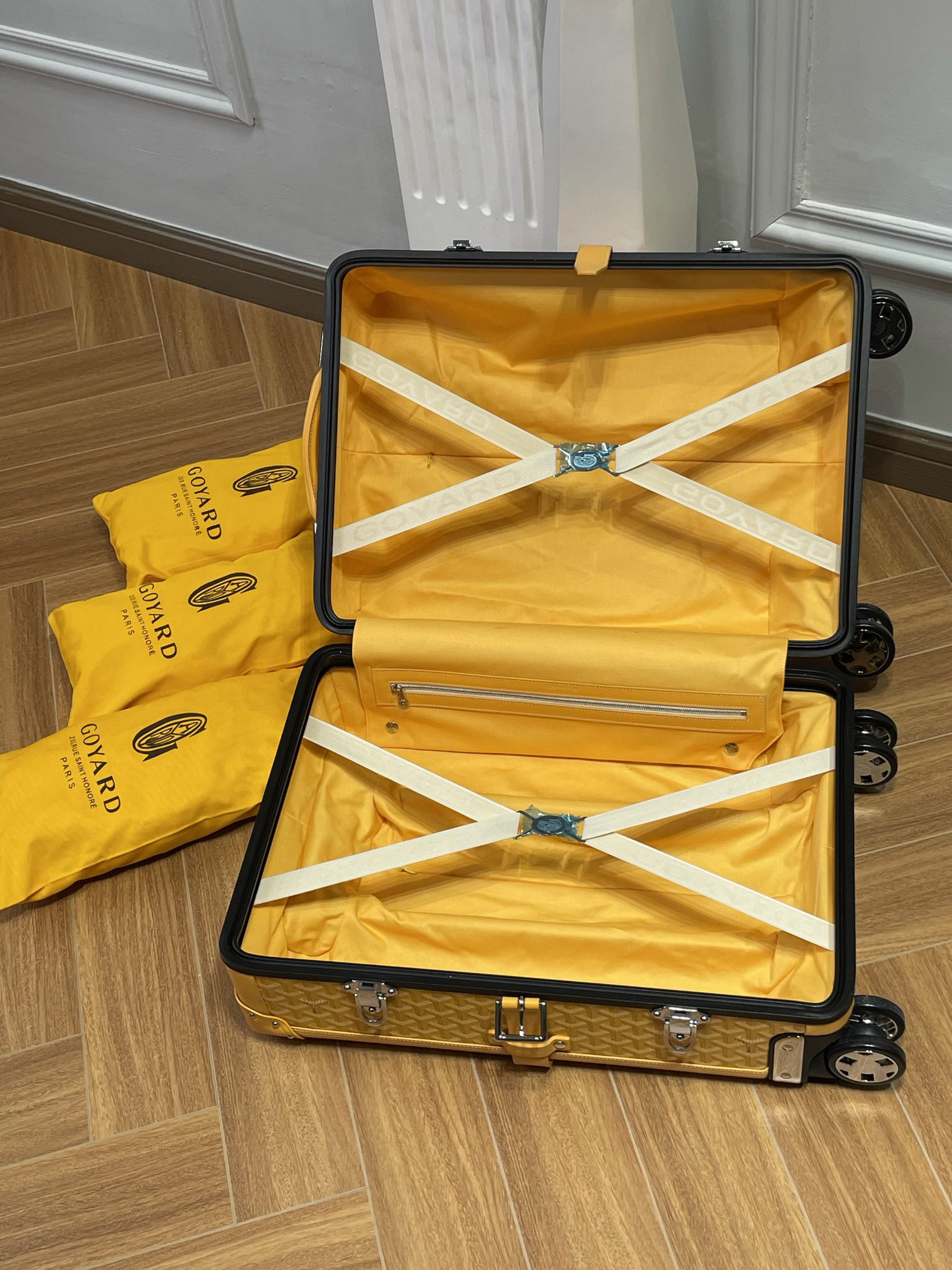Goyard luggage-29