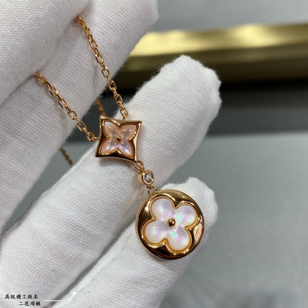 LV necklace-56