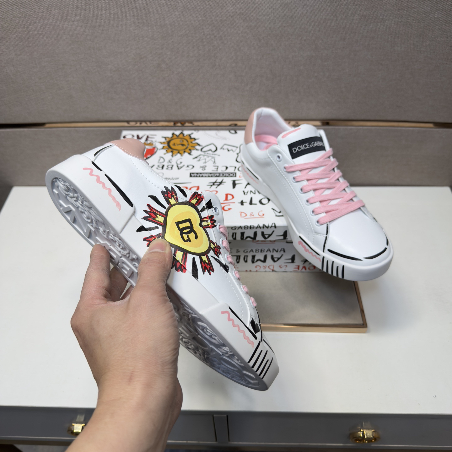 D&G Sneakers-220