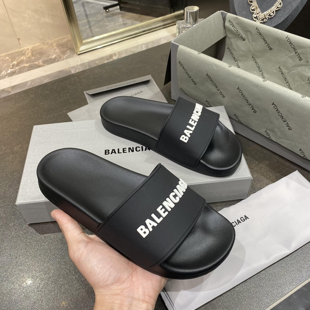 Balenciaga Summer footwear