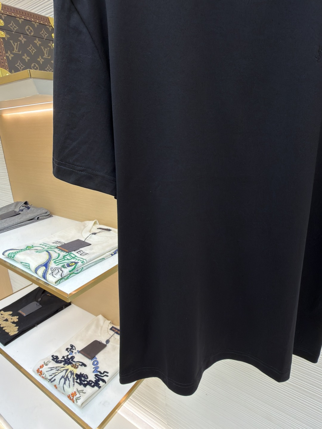 YSL clothing-148
