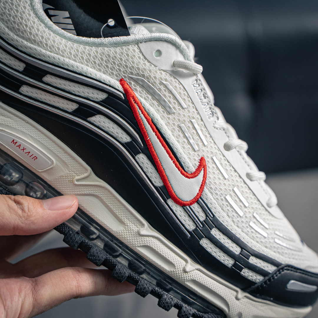 Nike Sneakers-123