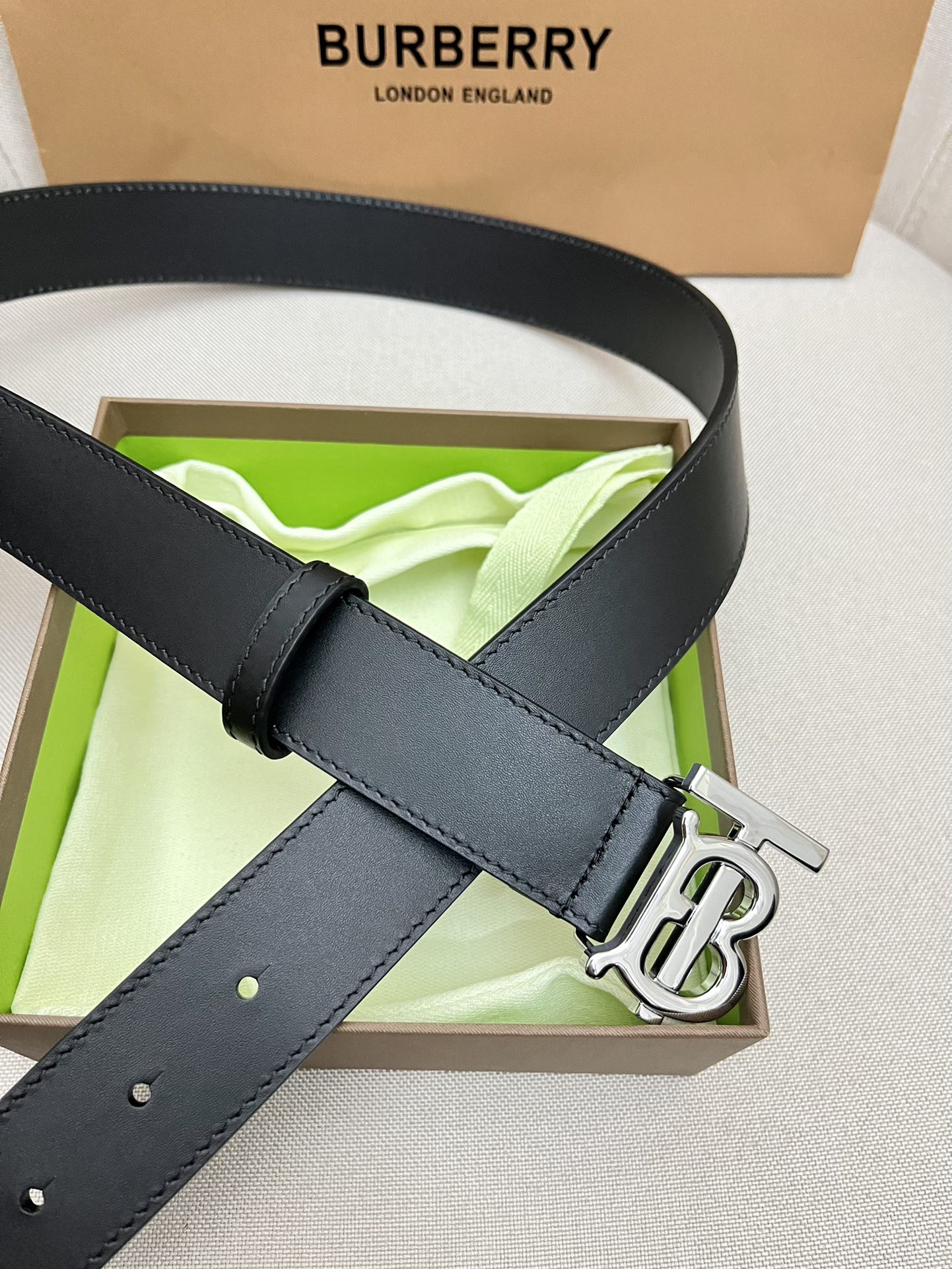Burberry belt-94