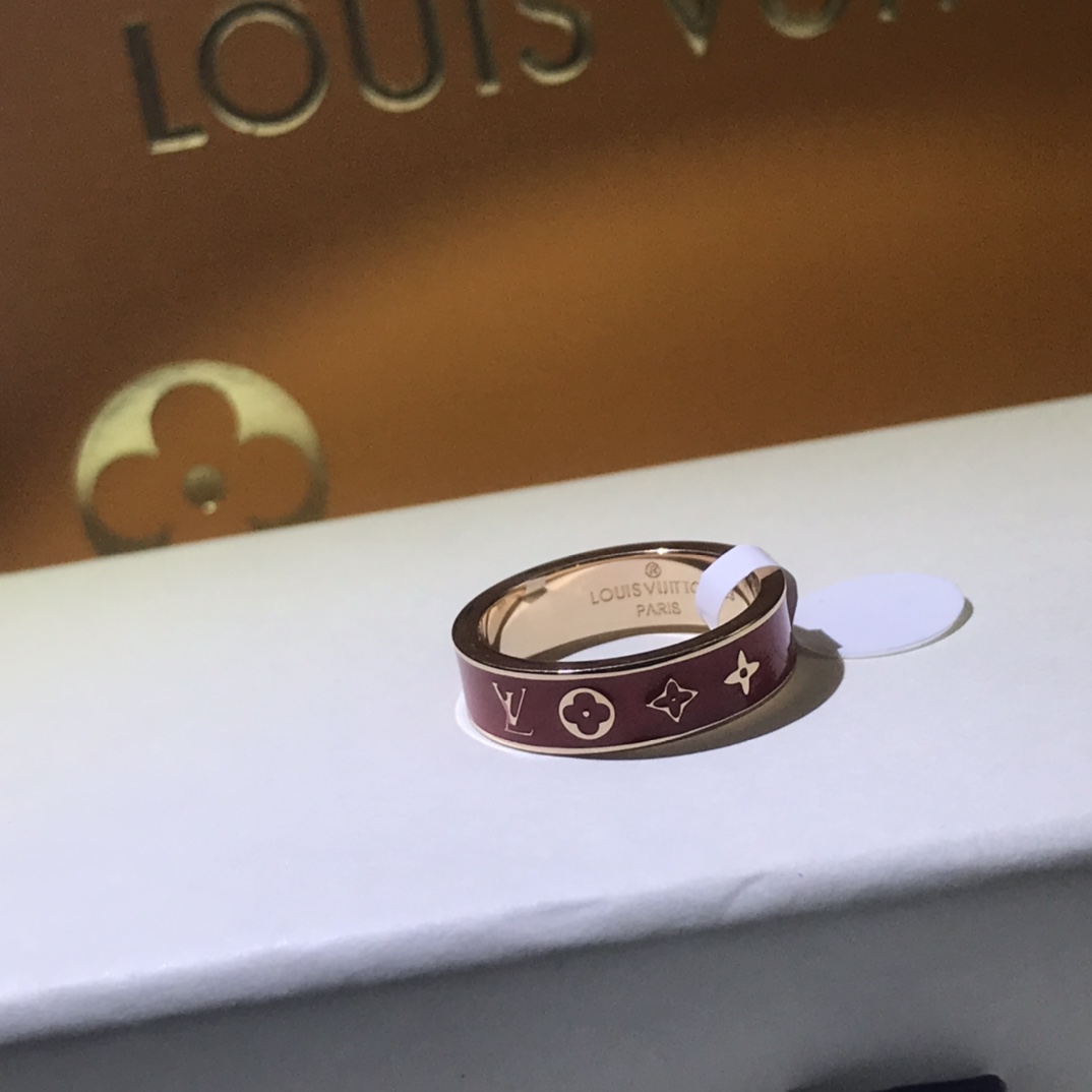 LV ring-64