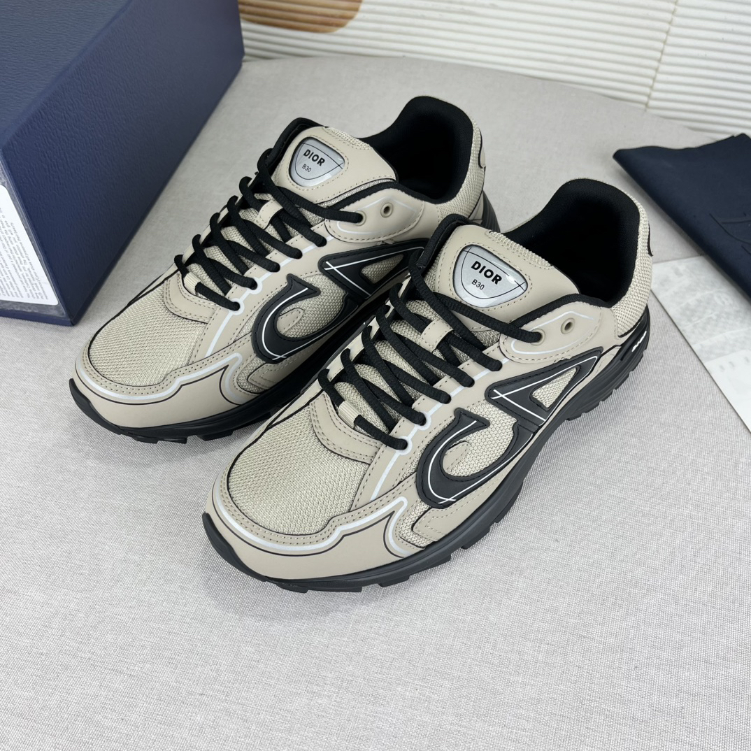 Dior Sneakers-214