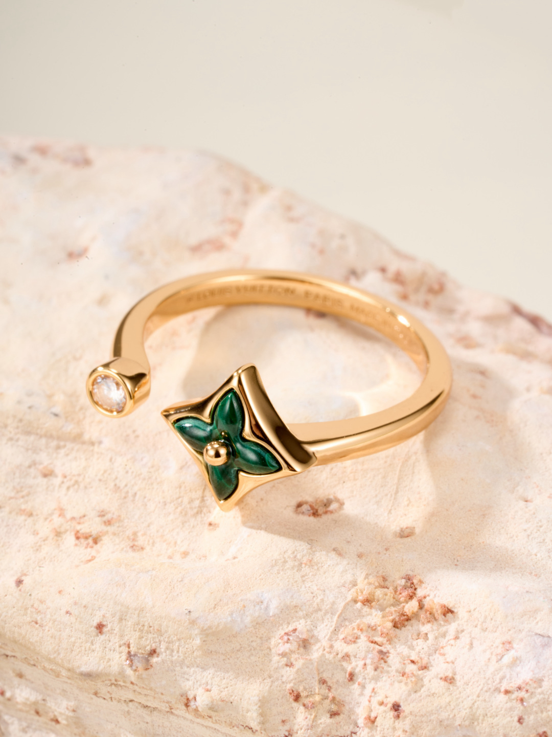 LV ring-15