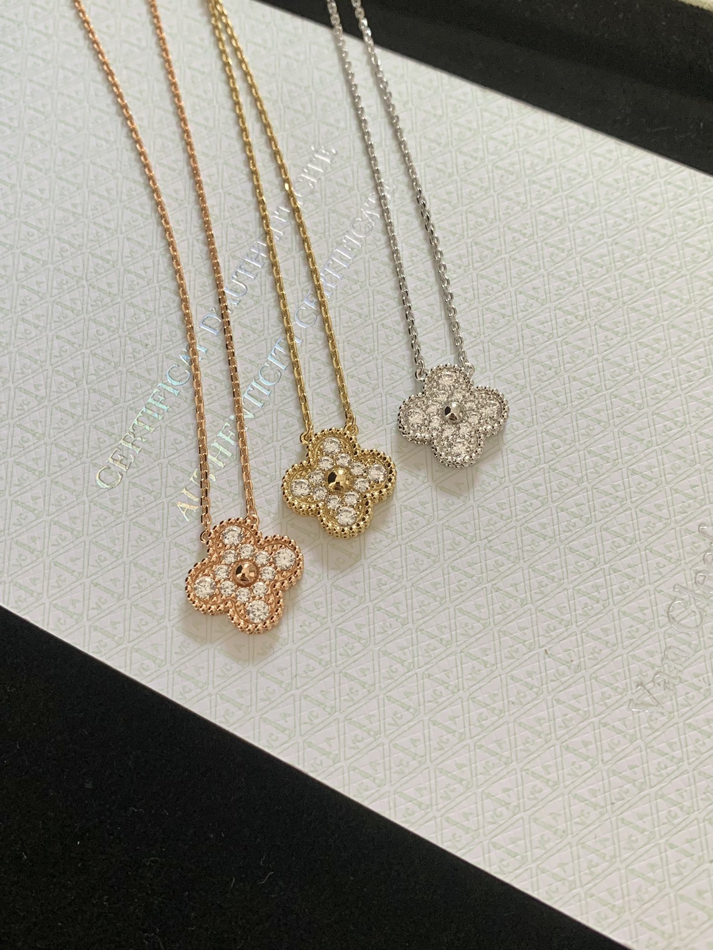 Van Cleef & Arpels necklace-83