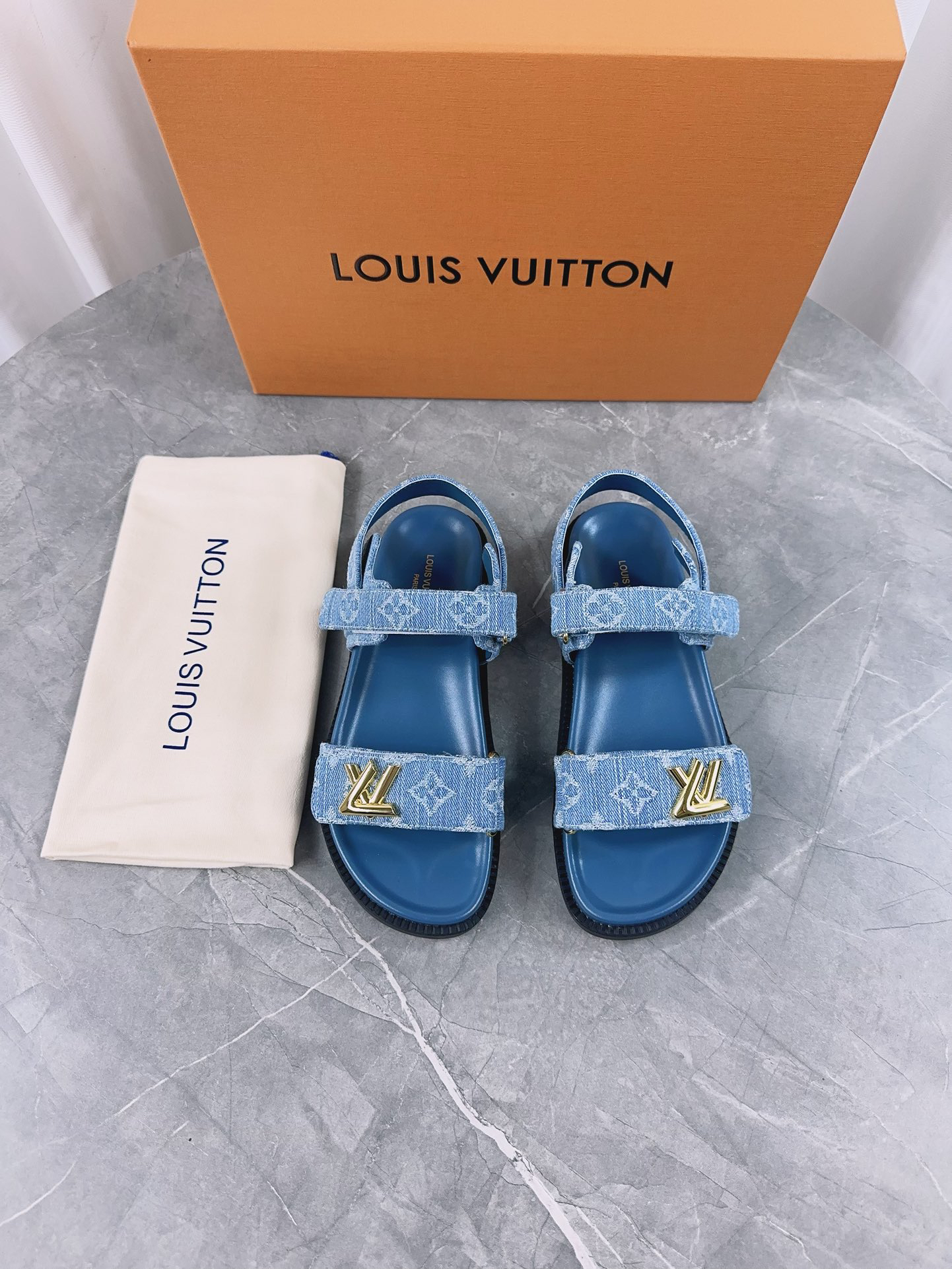 LV Summer footwear