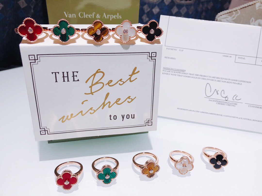 Van Cleef & Arpels ring-75