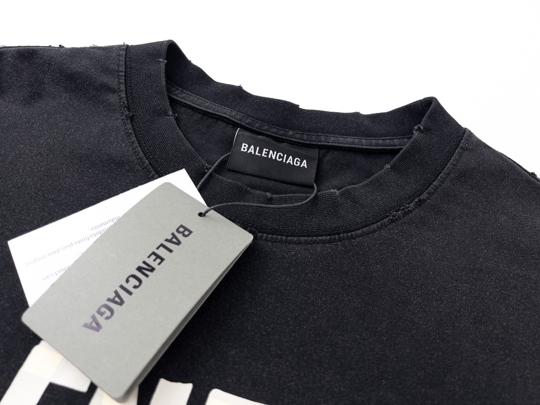 Balenciaga clothing-177