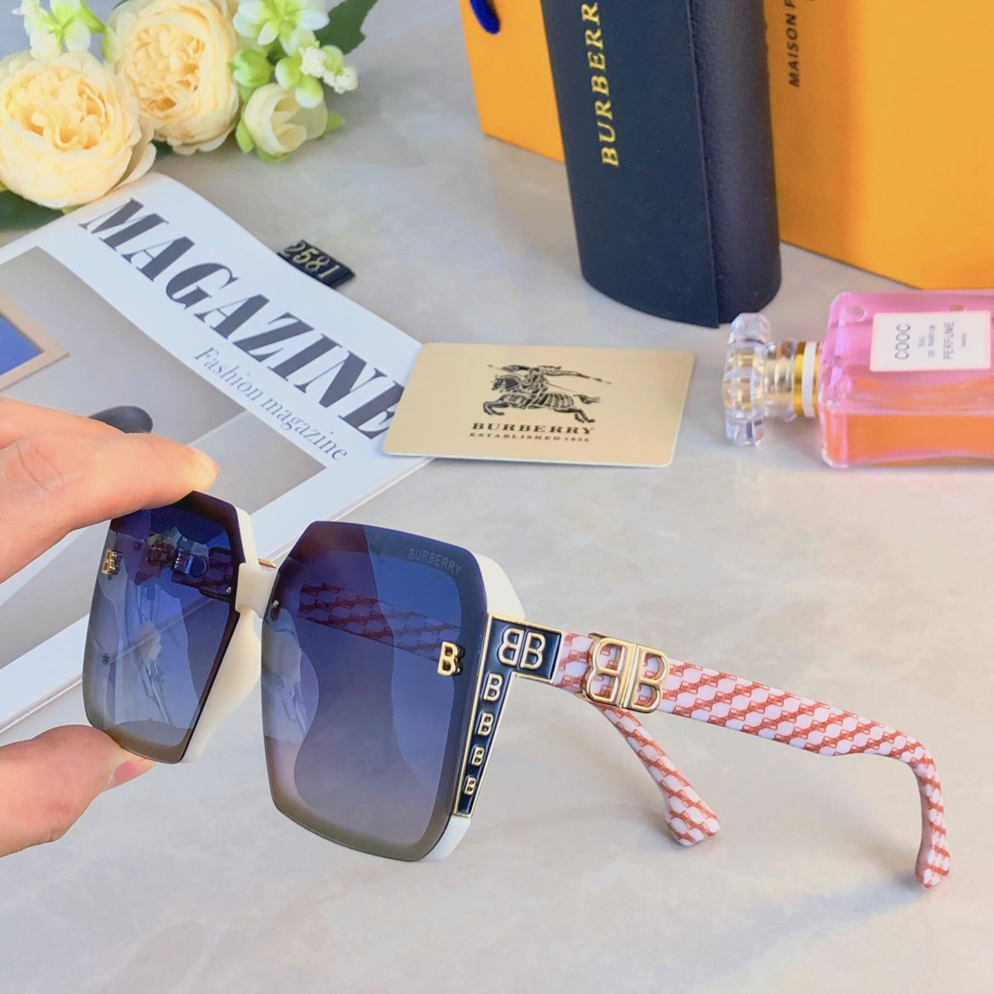Burberry glasses-7