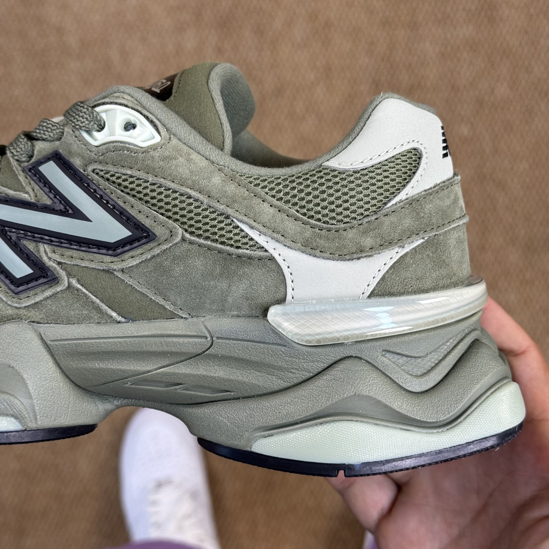 New Balance Sneakers-229