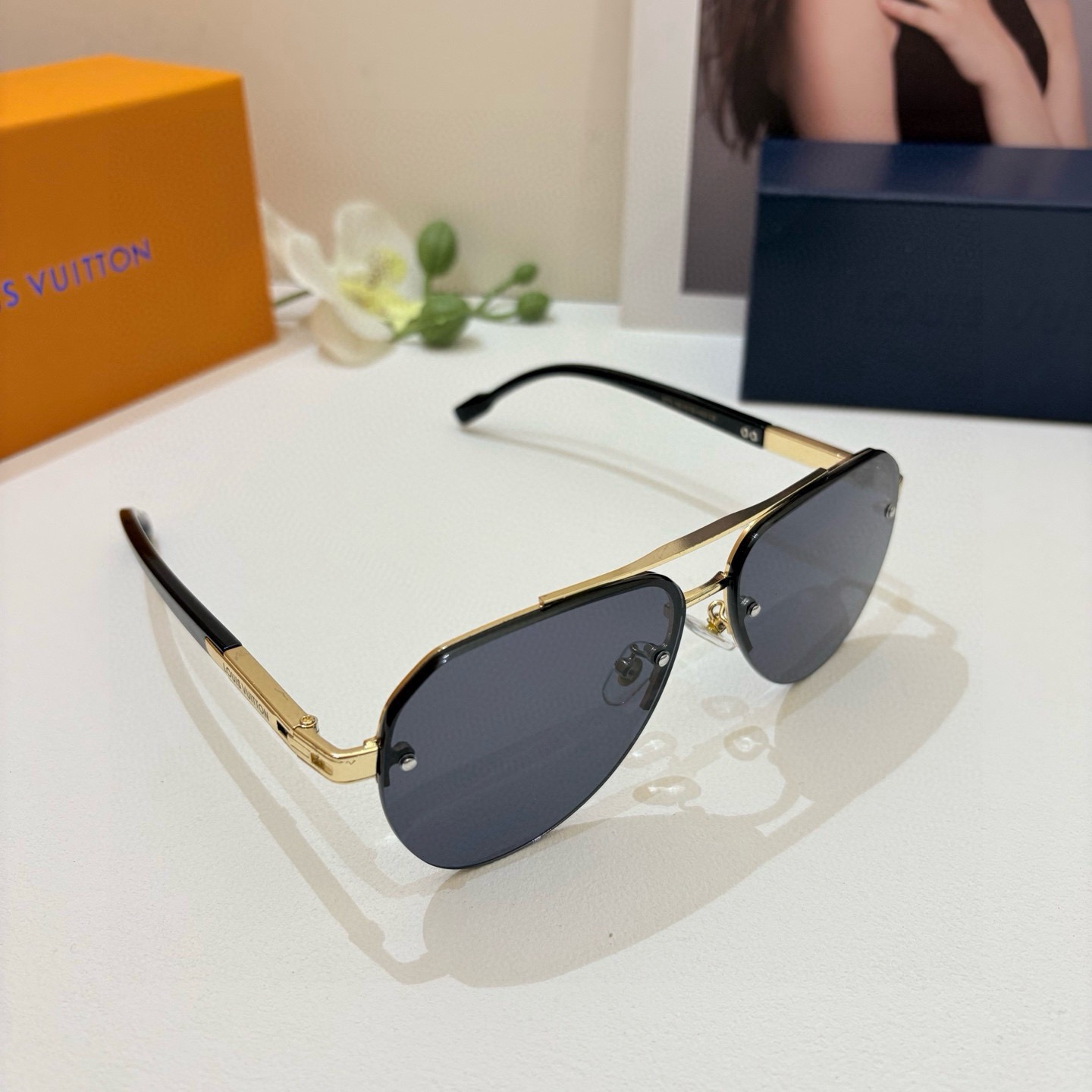 LV glasses-58