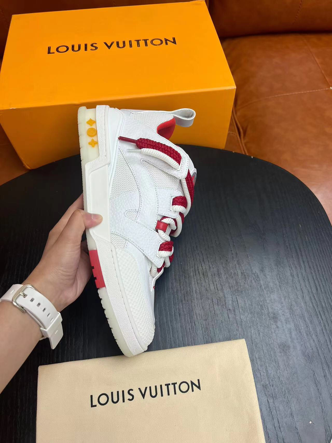 Lv Sneakers-37