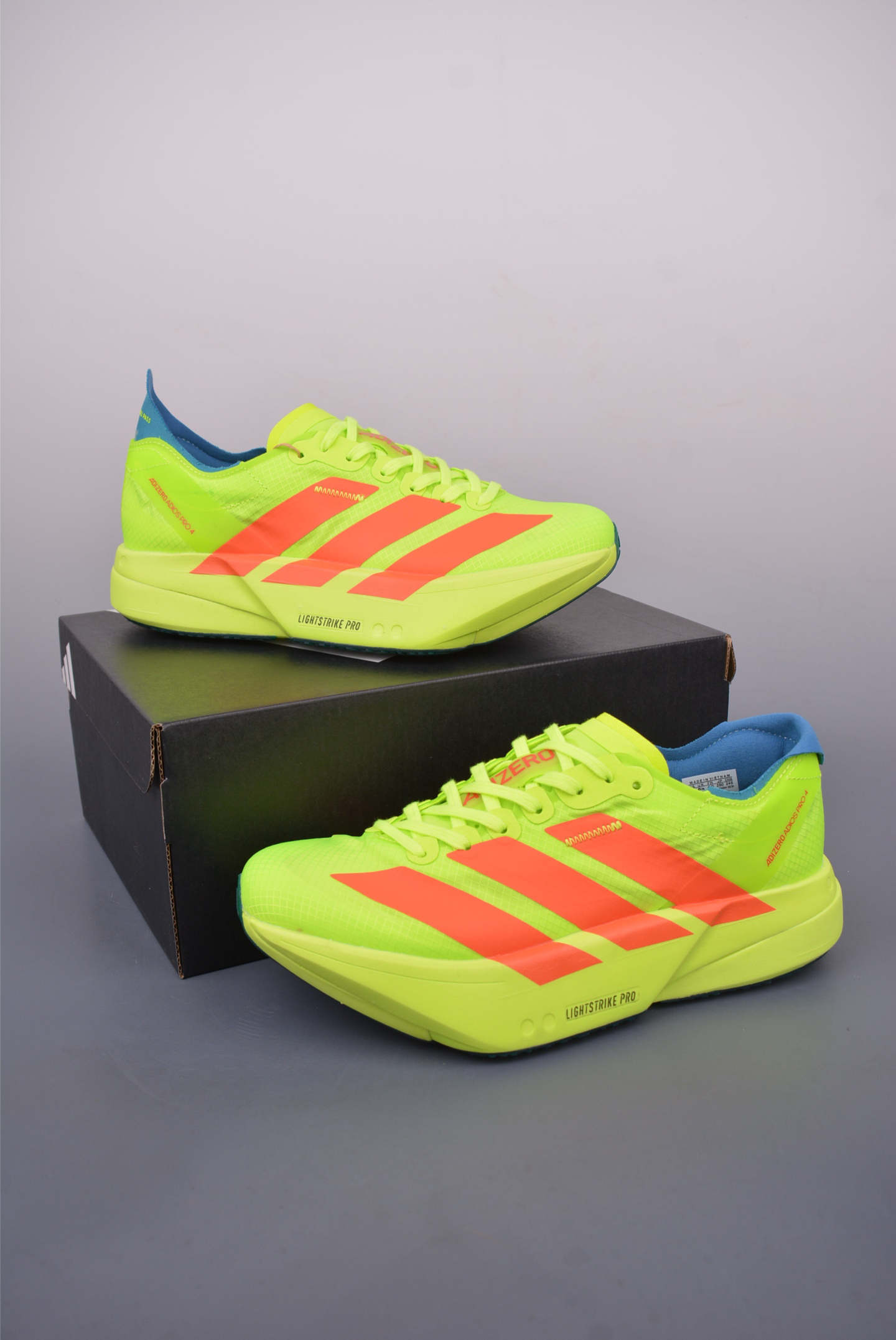Adidas Sneakers-191