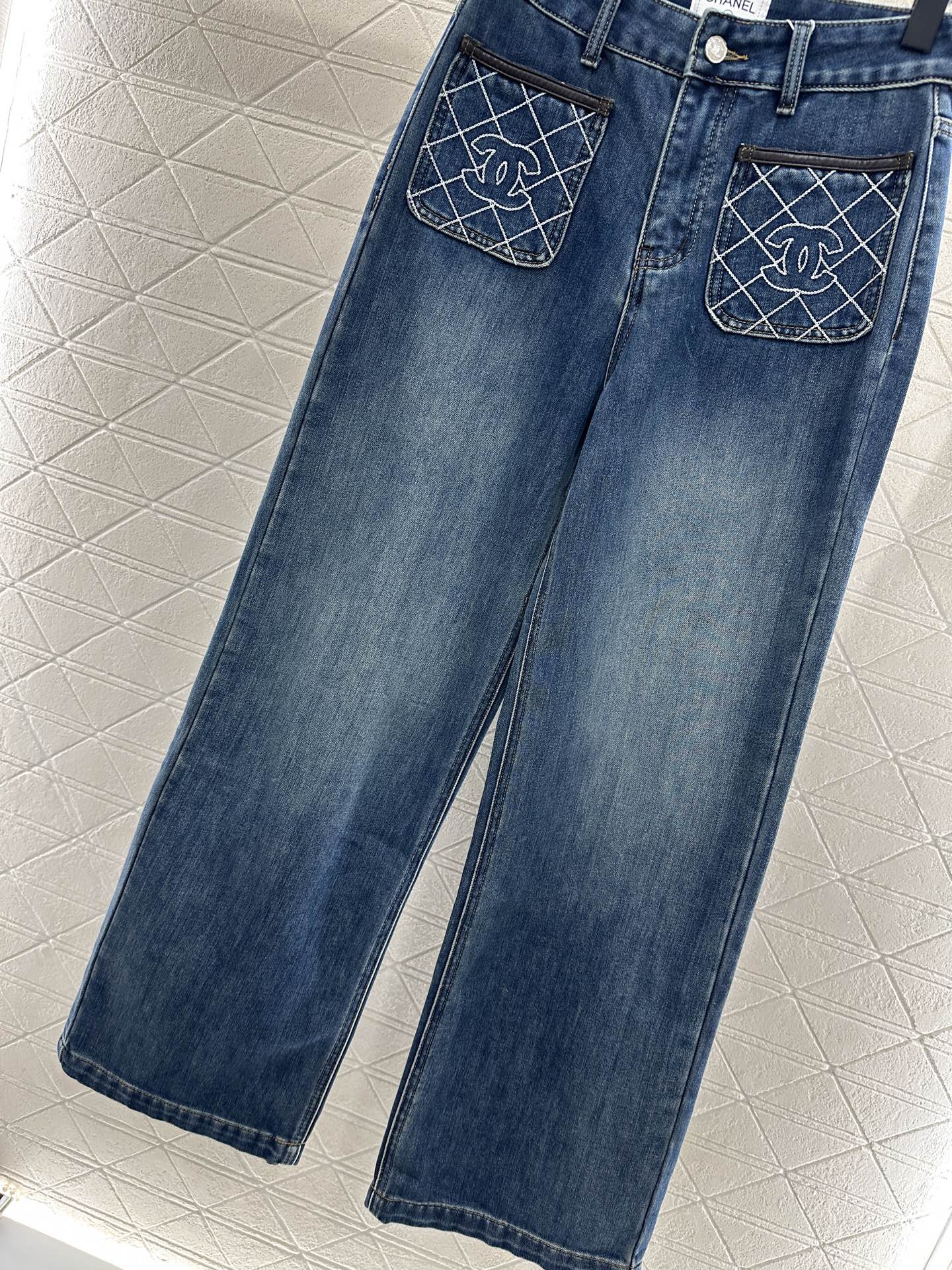 Chanel clothing-132