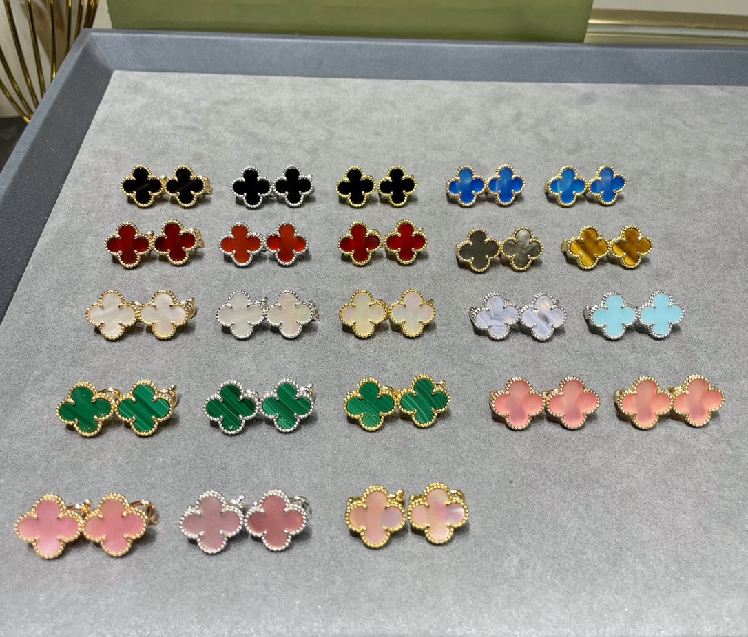 Van Cleef & Arpels earring-49