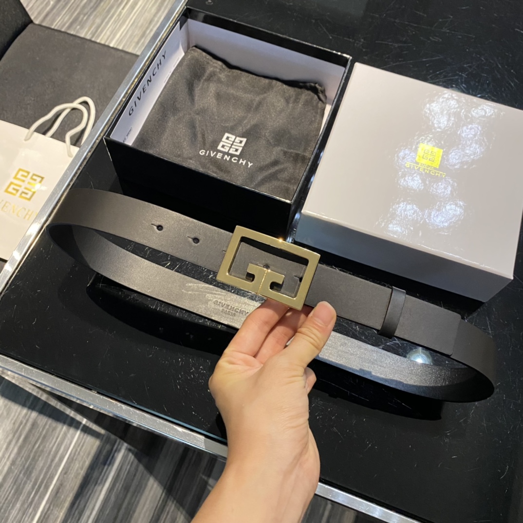 Givenchy belt-106