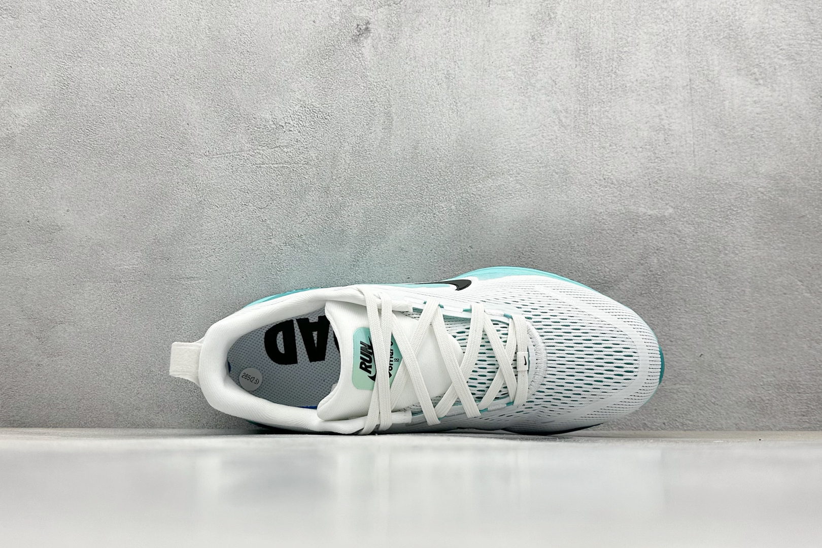 Nike Sneakers-168
