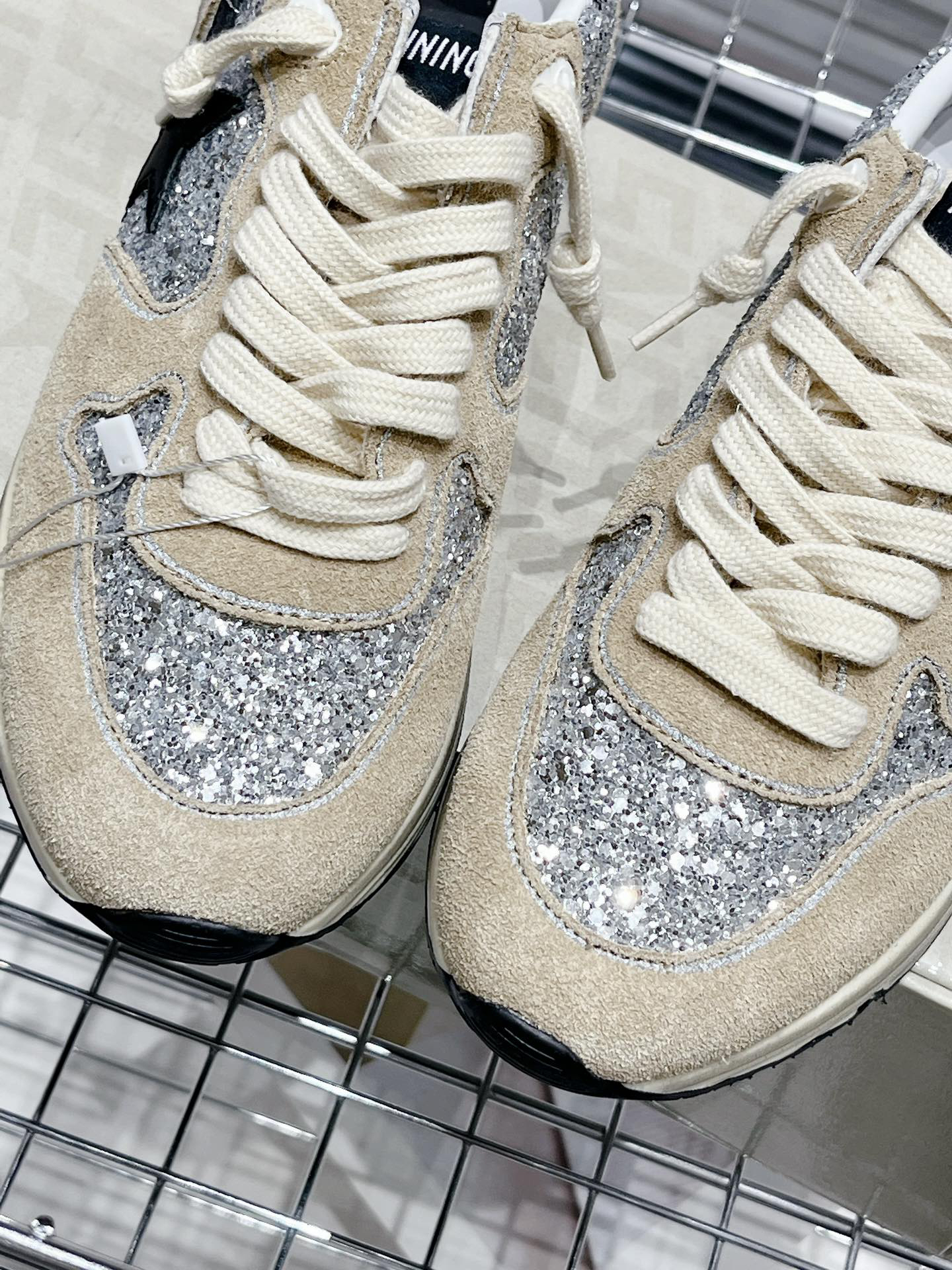 Golden Goose Sneakers-41